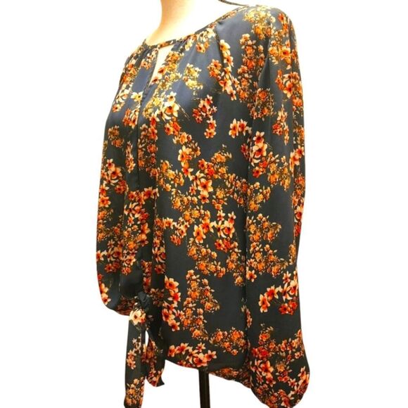 West Kei Floral Woven 3/4 Sleeve Keyhole Top, Tie-Front, Size Medium - Picture 3 of 8